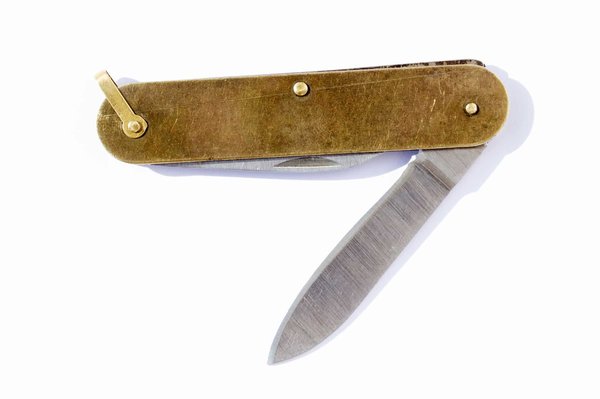 Guide pour sélectionner le couteau de poche parfaitement adapté à vos besoins