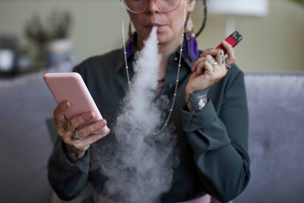 Le produit du chanvre dans l'e-cigarette : est-ce possible ?
