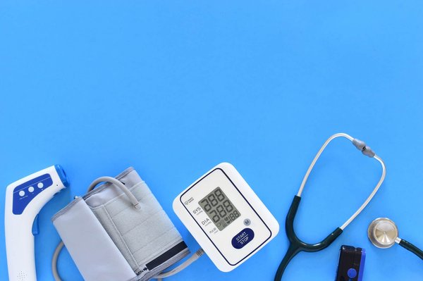 Combien coûte le matériel médical de secours ?